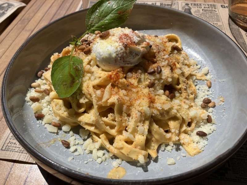 Tagliatelles sauce tomate et buratta