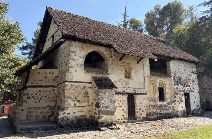 Église Agios Nikolaos tis Stegis