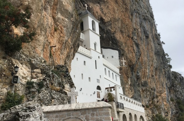 Monastère d'Ostrog